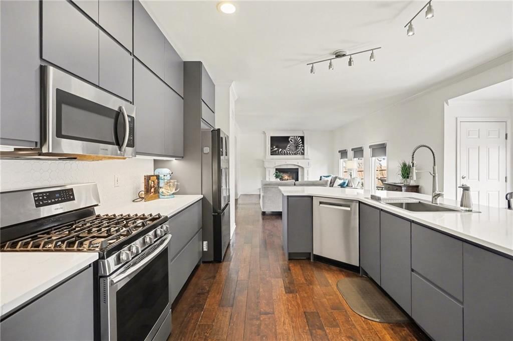 15451 S Bradley Drive — photo 13