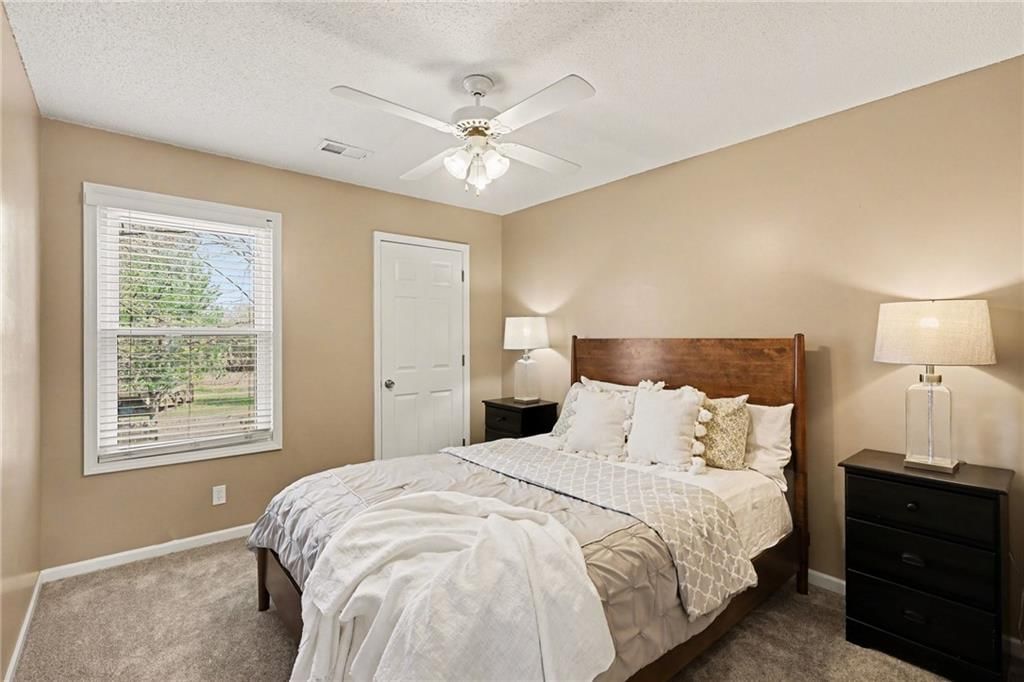 15451 S Bradley Drive — photo 23
