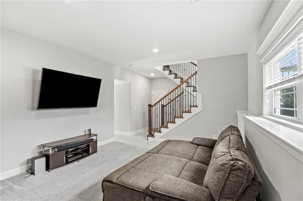 433 Lilly Lane — photo 31