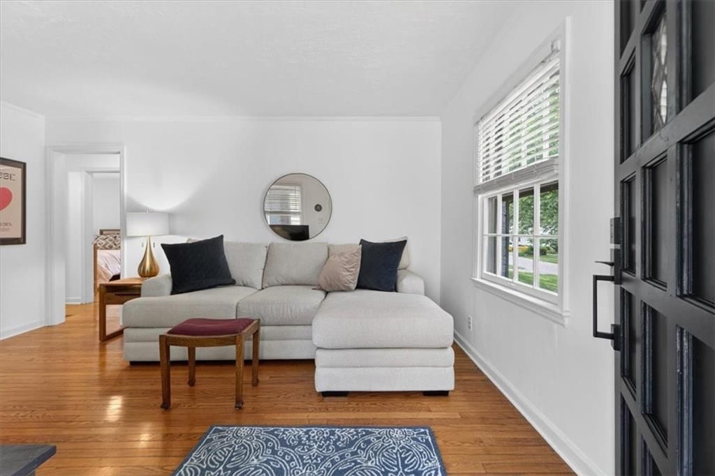 8119 Madison Avenue — photo 3