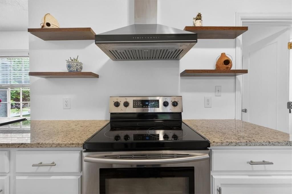 8119 Madison Avenue — photo 9