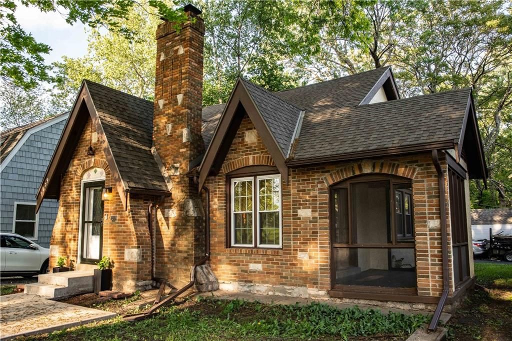 7639 Holmes Road — photo 4