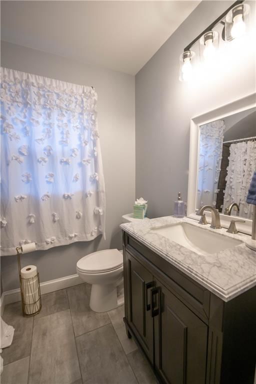 7639 Holmes Road — photo 32