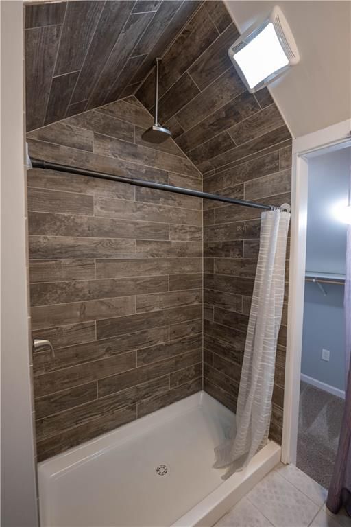 7639 Holmes Road — photo 45
