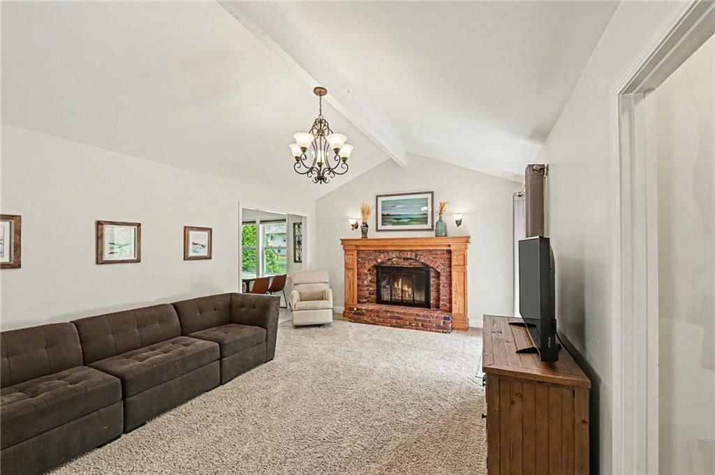 8005 N Harrison Street — photo 5