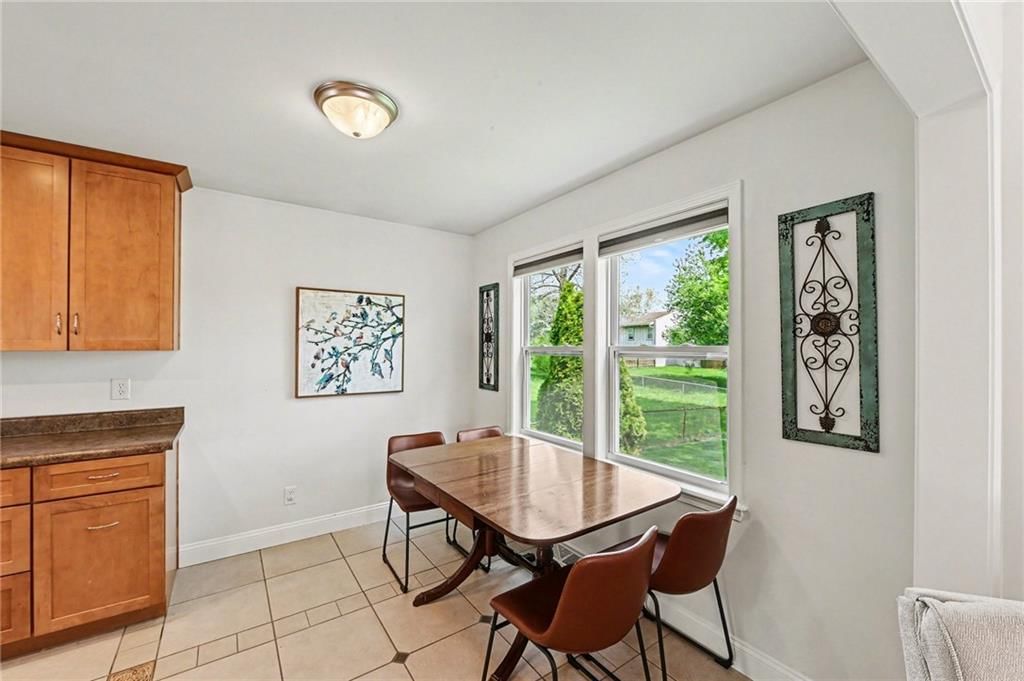 8005 N Harrison Street — photo 10