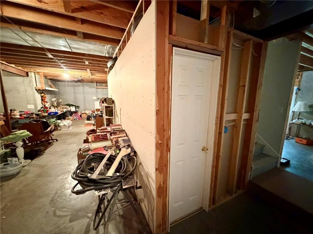 707 Angus Lane — photo 11