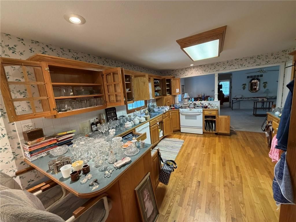 707 Angus Lane — photo 33