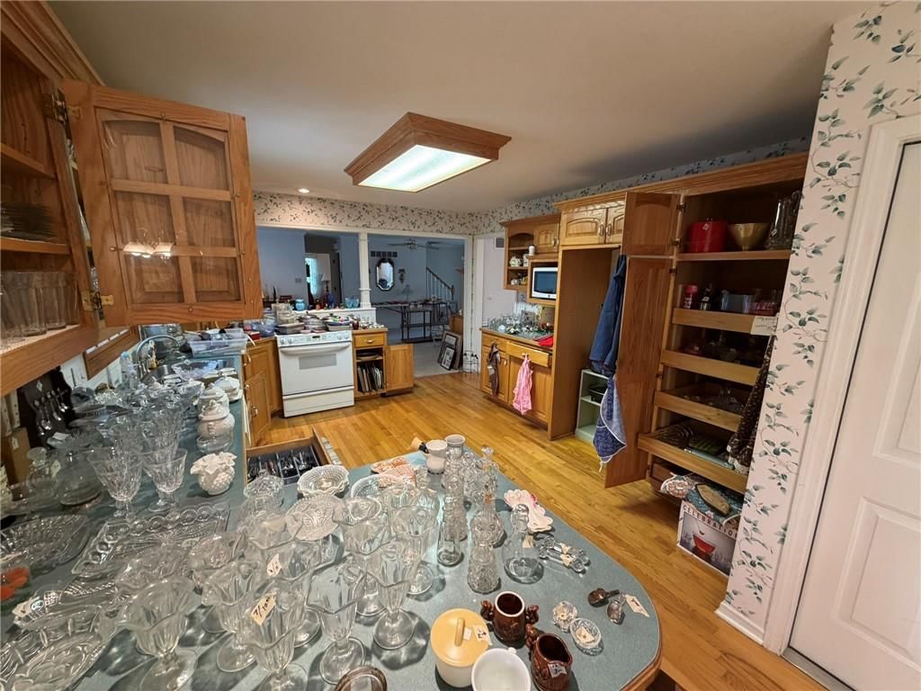 707 Angus Lane — photo 34