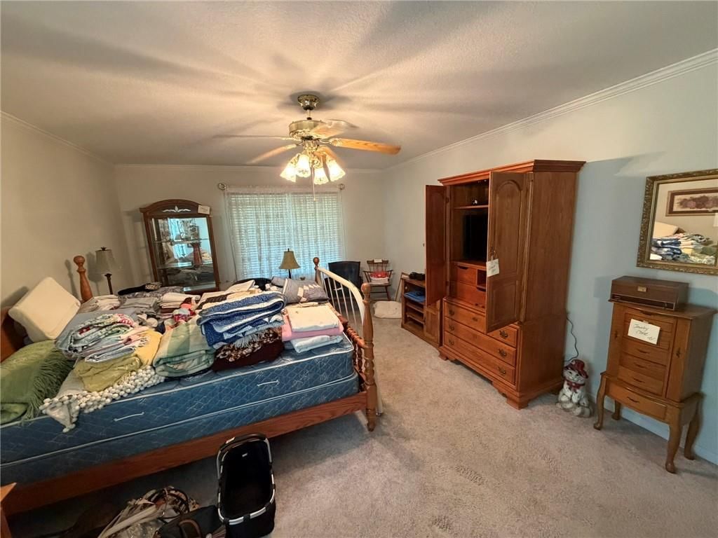 707 Angus Lane — photo 37