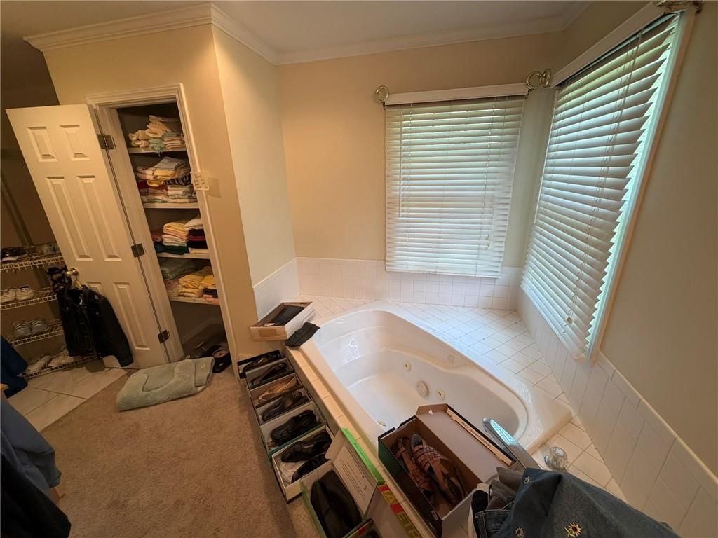 707 Angus Lane — photo 40