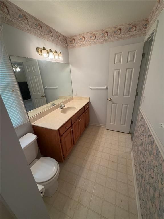 707 Angus Lane — photo 53