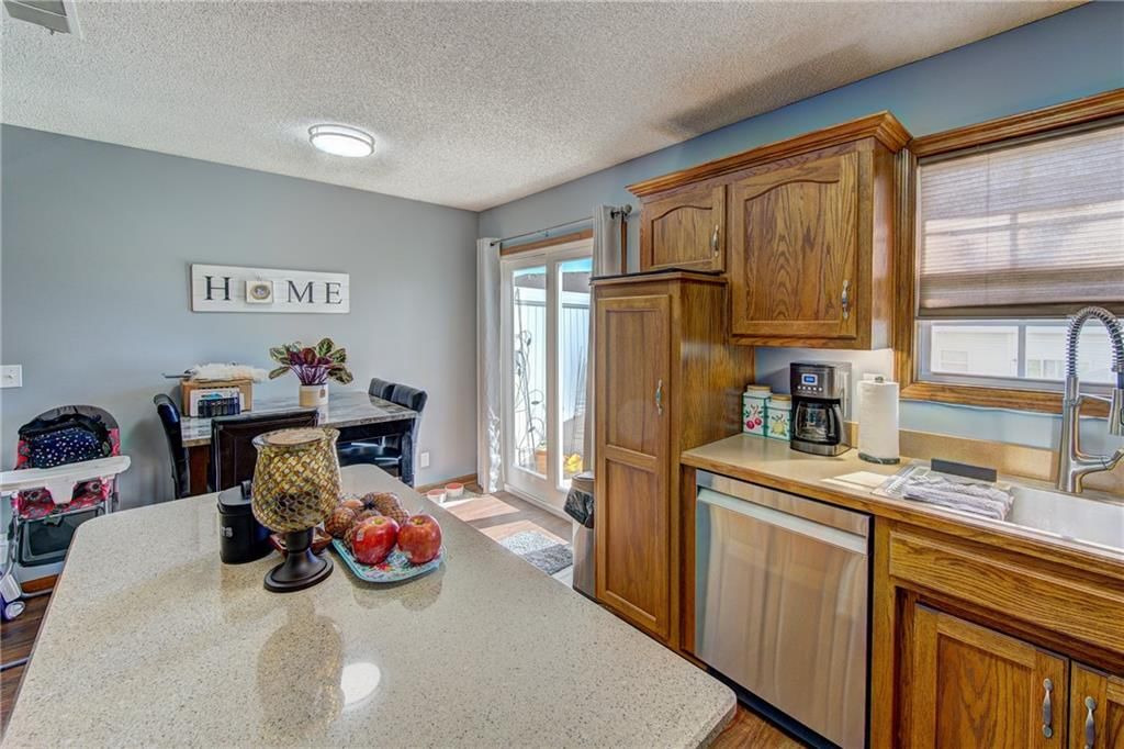1633 SW Highland Drive — photo 8