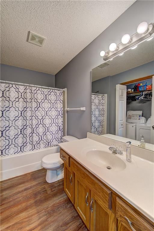 1633 SW Highland Drive — photo 15