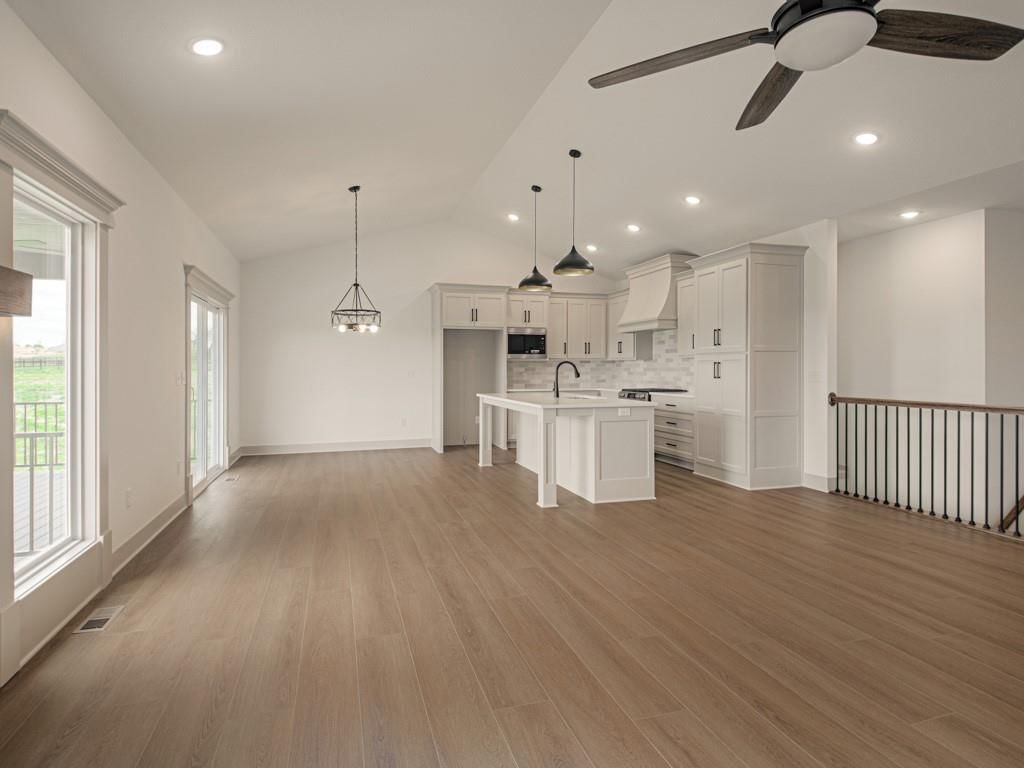 16810 NW 124th Street — photo 8