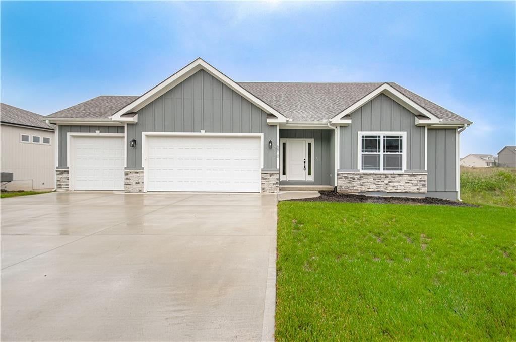 16810 NW 124th Street, Platte City, MO