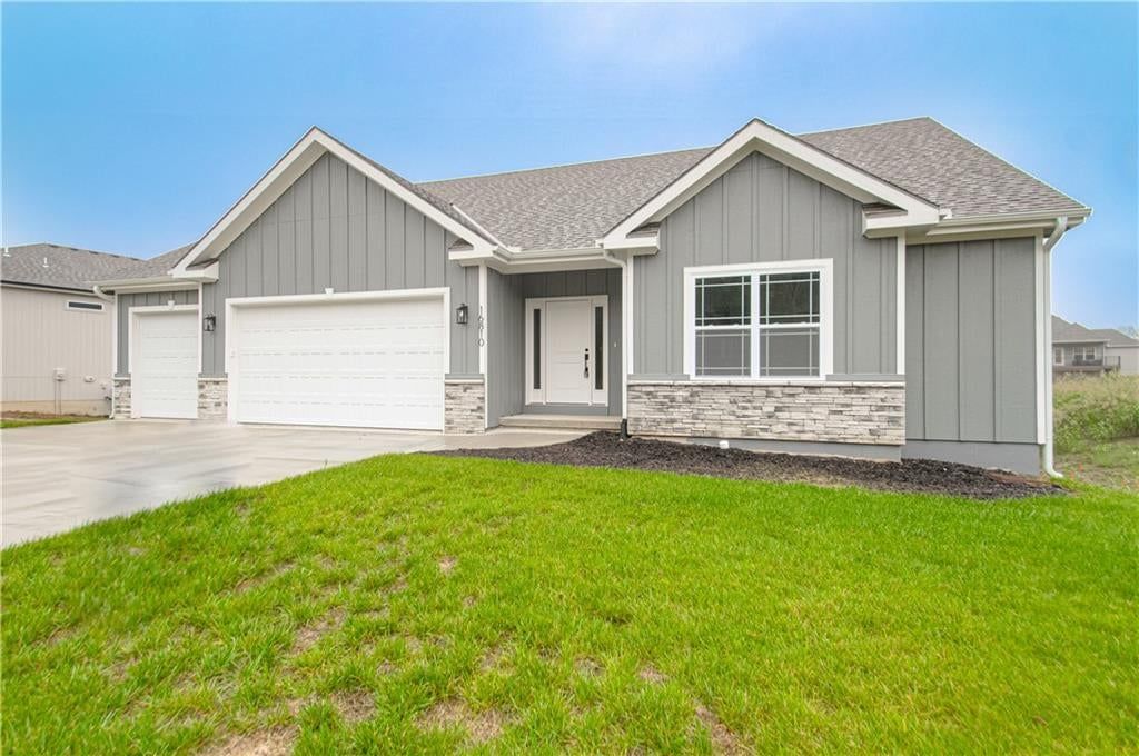 16810 NW 124th Street, Platte City, MO: listing photo 2