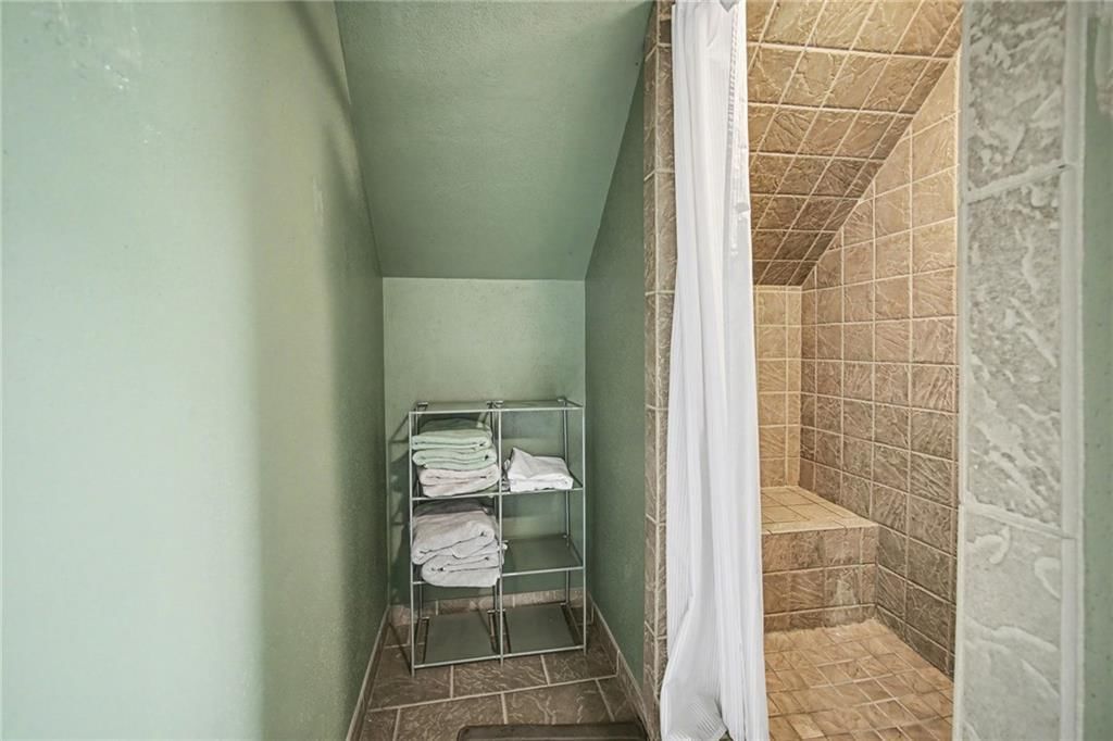 5611 Harvard Avenue — photo 19