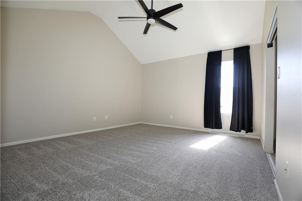 5635 NW Sunrise Meadow Circle — photo 6