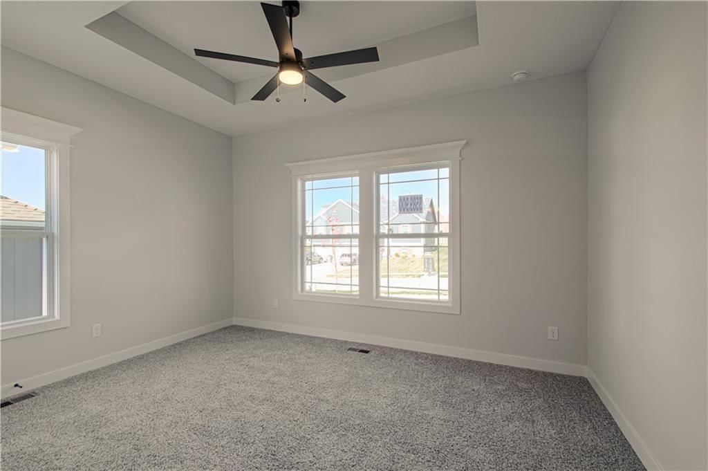 1015 Poplar Lane — photo 32