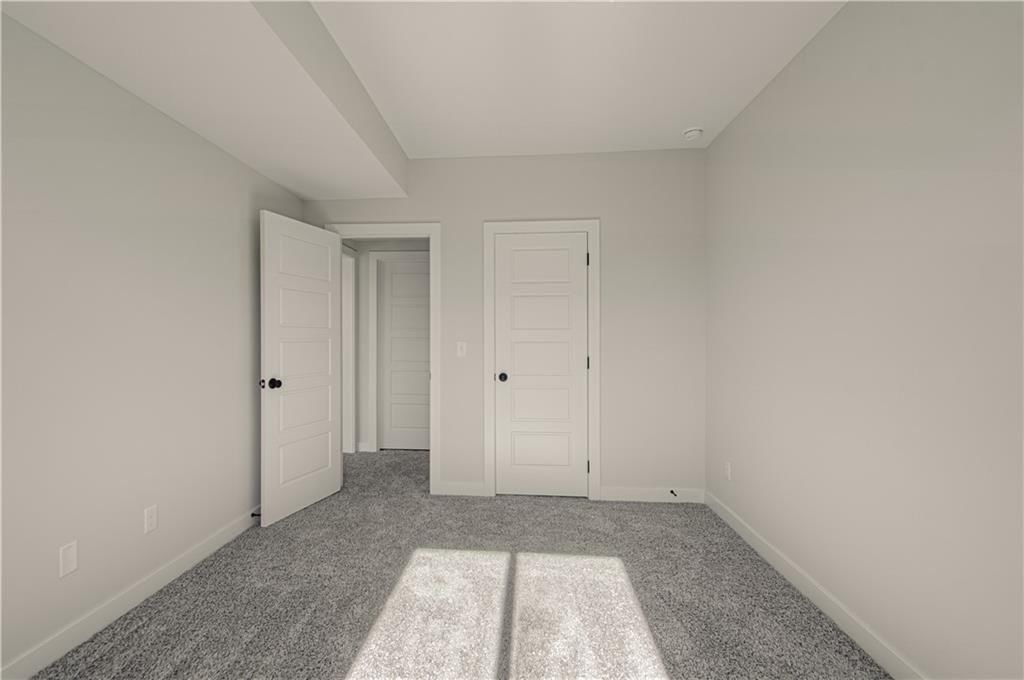 1015 Poplar Lane — photo 38