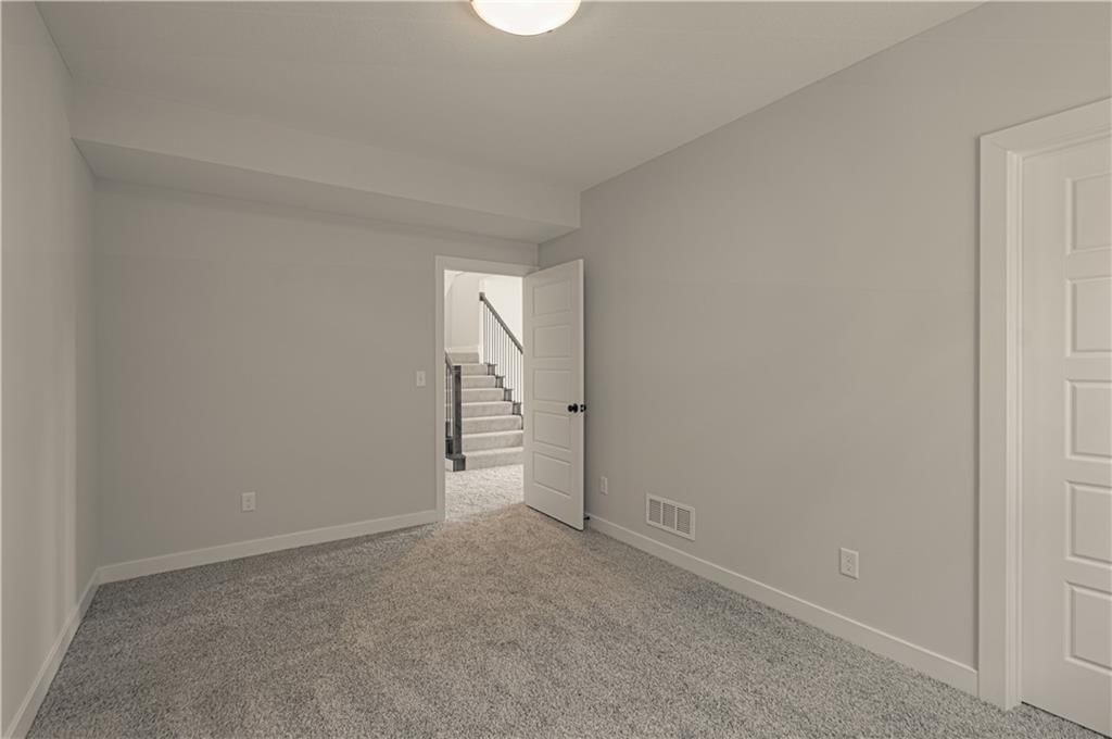 1015 Poplar Lane — photo 42