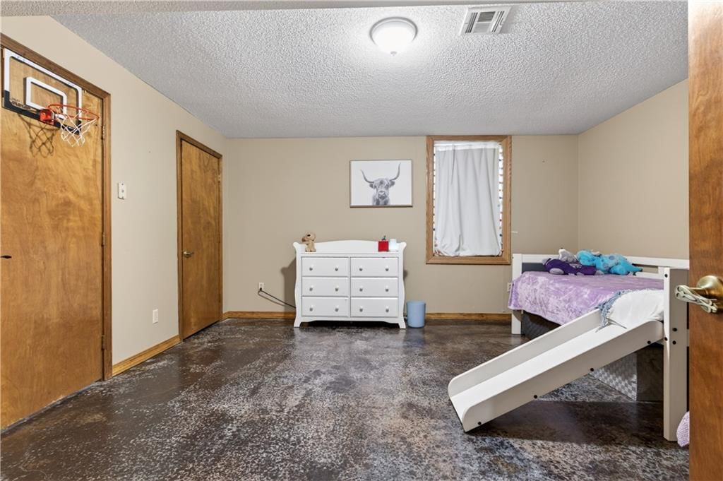 1301 Bitner Drive — photo 42