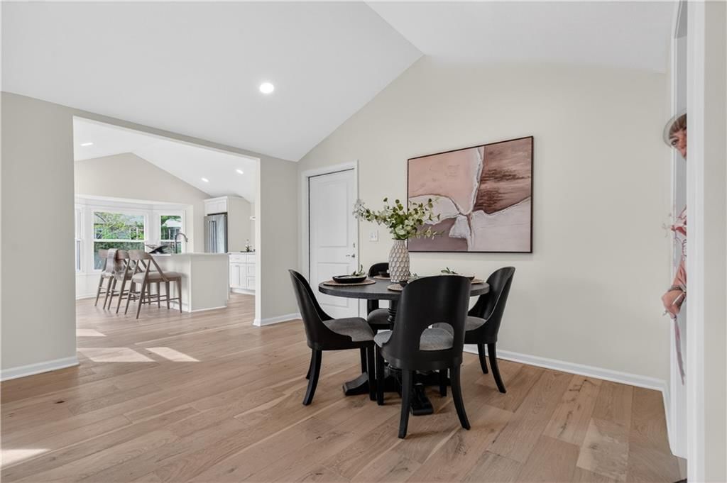 5105 W 73rd Street — photo 9