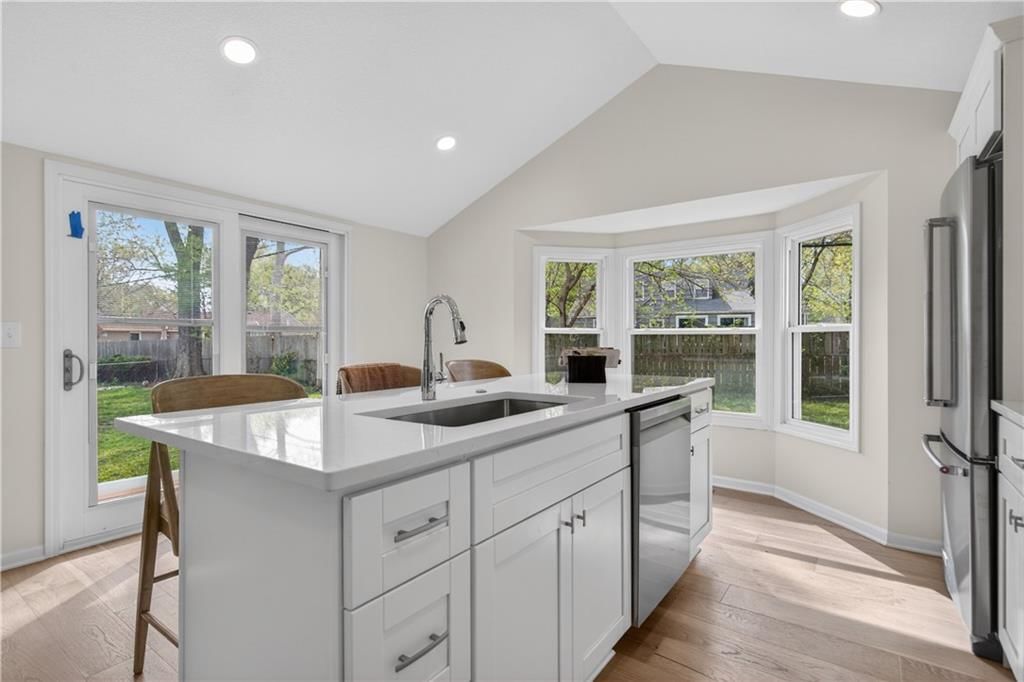 5105 W 73rd Street — photo 13