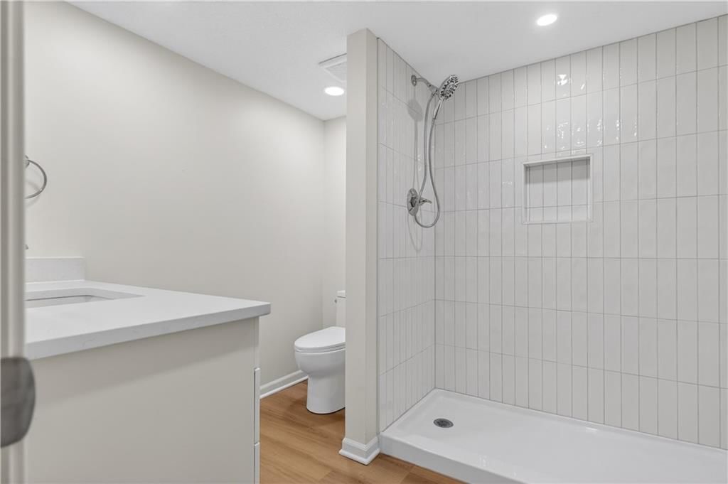 5105 W 73rd Street — photo 33