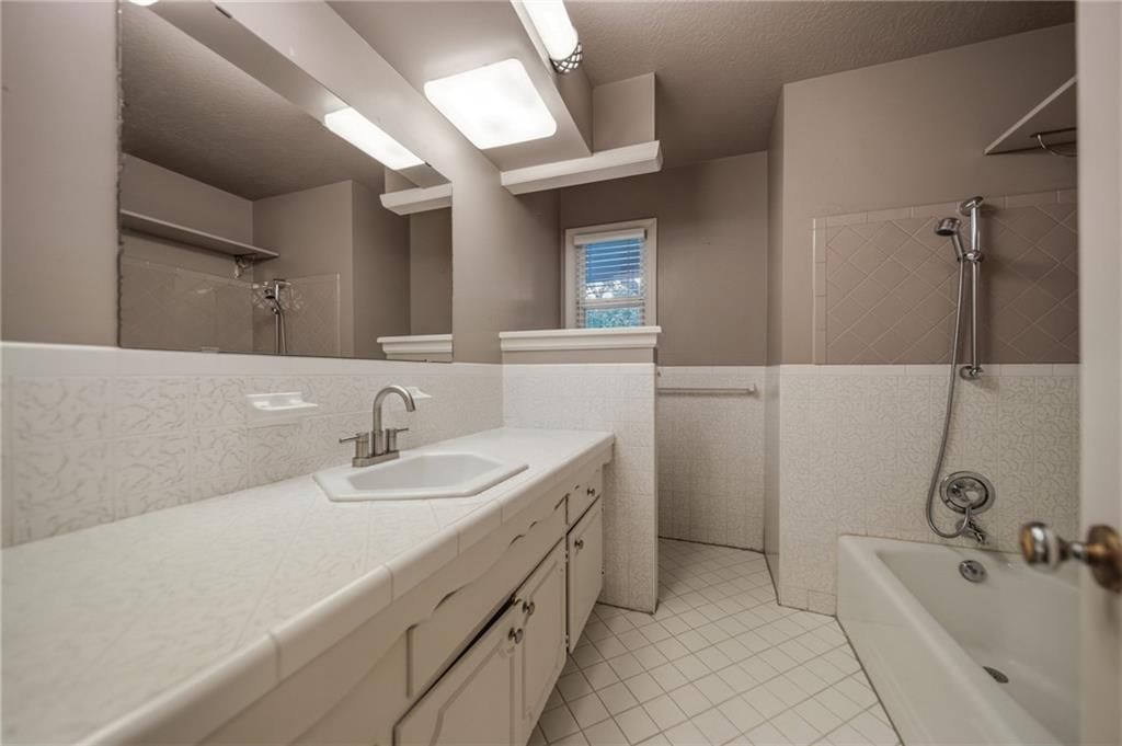 6317 Sterling Avenue — photo 27