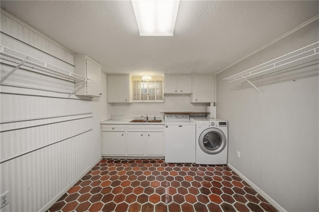 6317 Sterling Avenue — photo 38