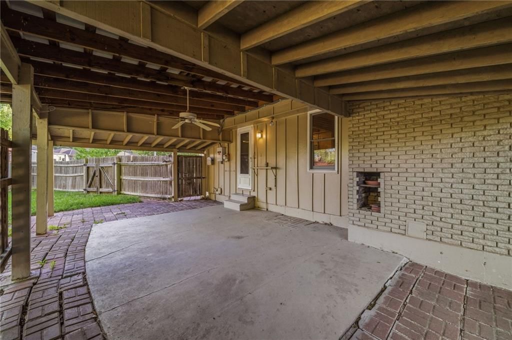 6317 Sterling Avenue — photo 56