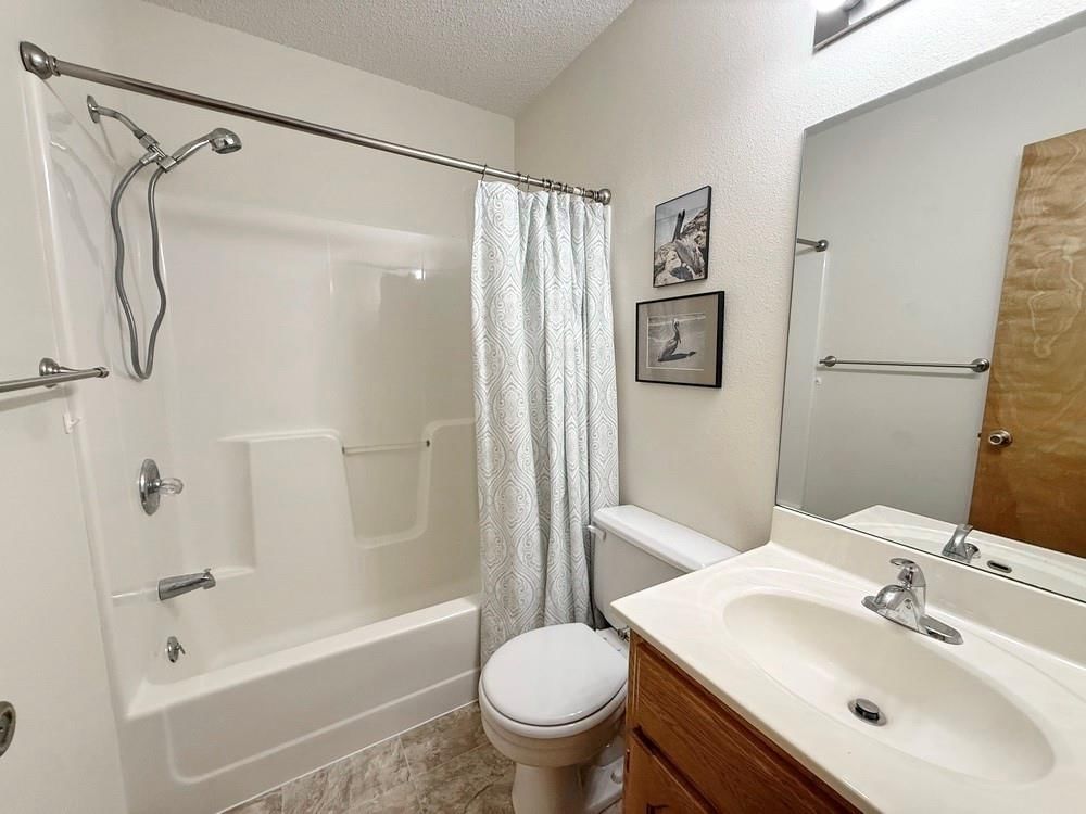 1405 S Schrock Street — photo 29