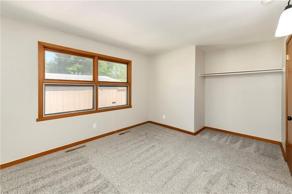 6328 Roswell Avenue — photo 11
