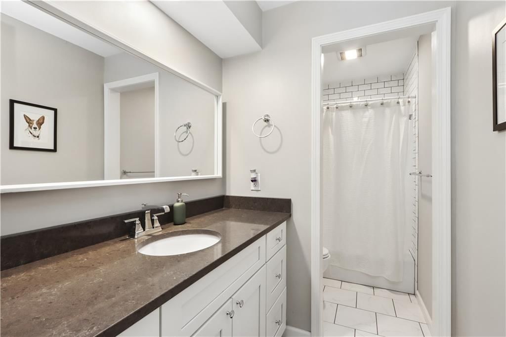 5313 Nieman Road W — photo 15