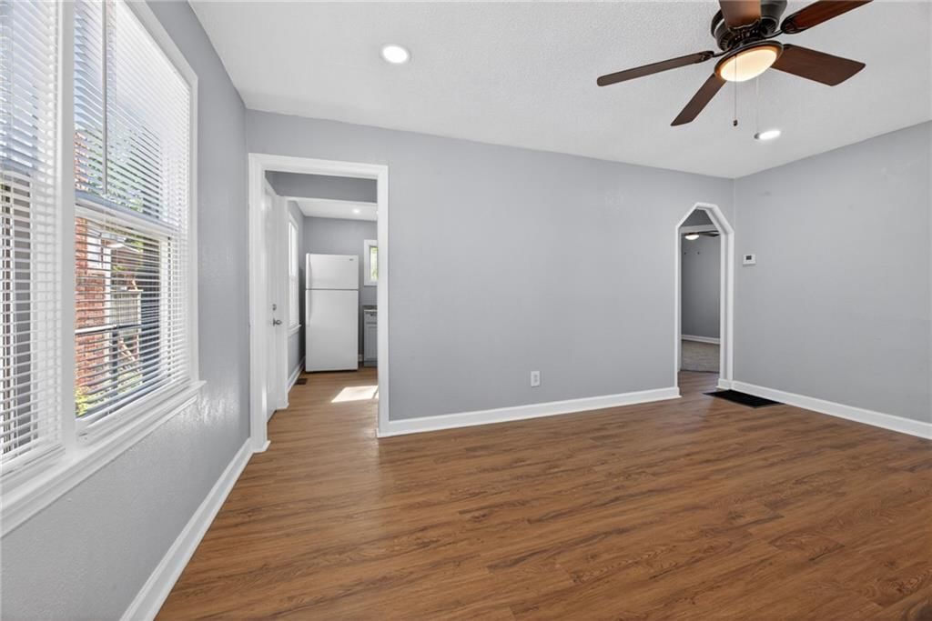 123 N Drury Street — photo 8
