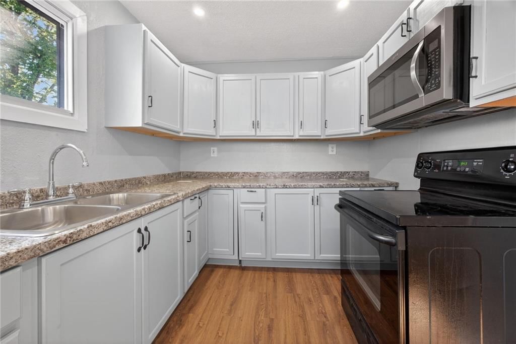 123 N Drury Street — photo 10