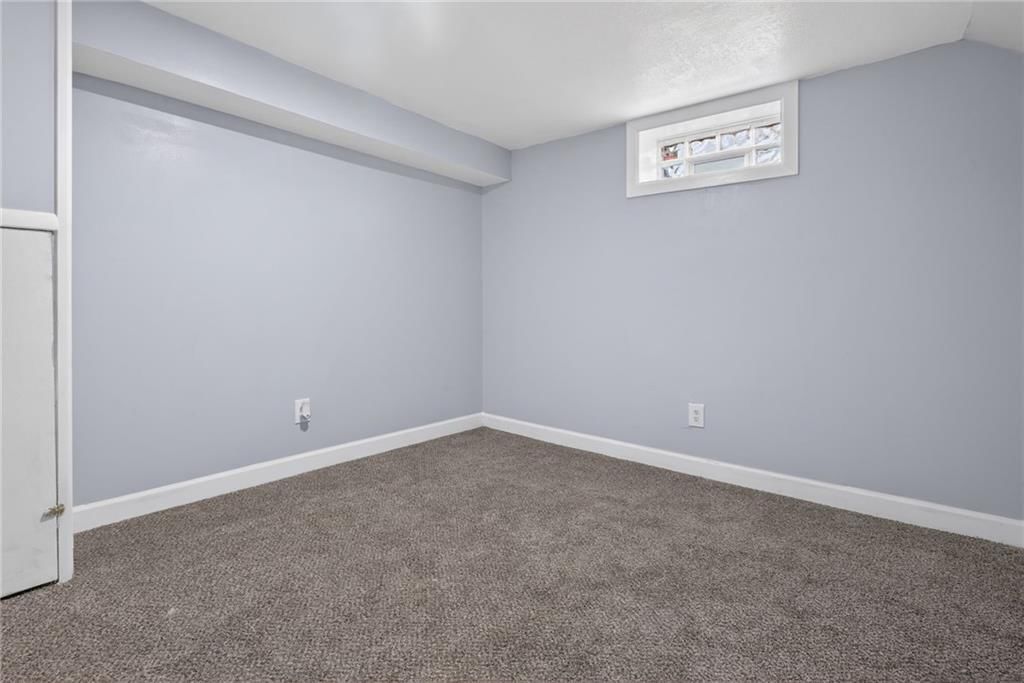 123 N Drury Street — photo 23