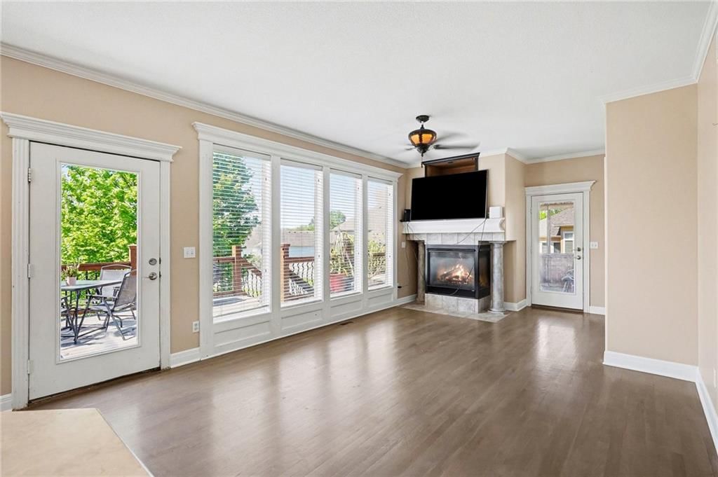 2107 NE Colonnade Avenue — photo 4