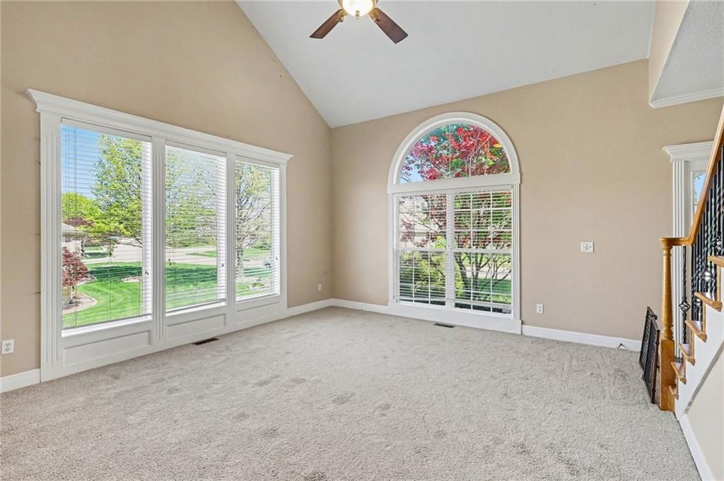 2107 NE Colonnade Avenue — photo 12