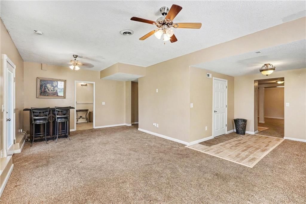 2107 NE Colonnade Avenue — photo 19