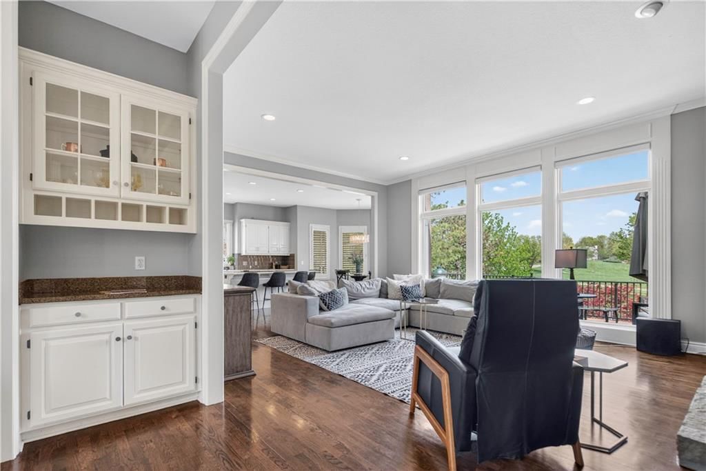 14621 DEARBORN Street — photo 11