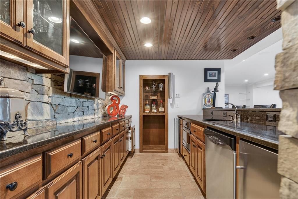 14621 DEARBORN Street — photo 41