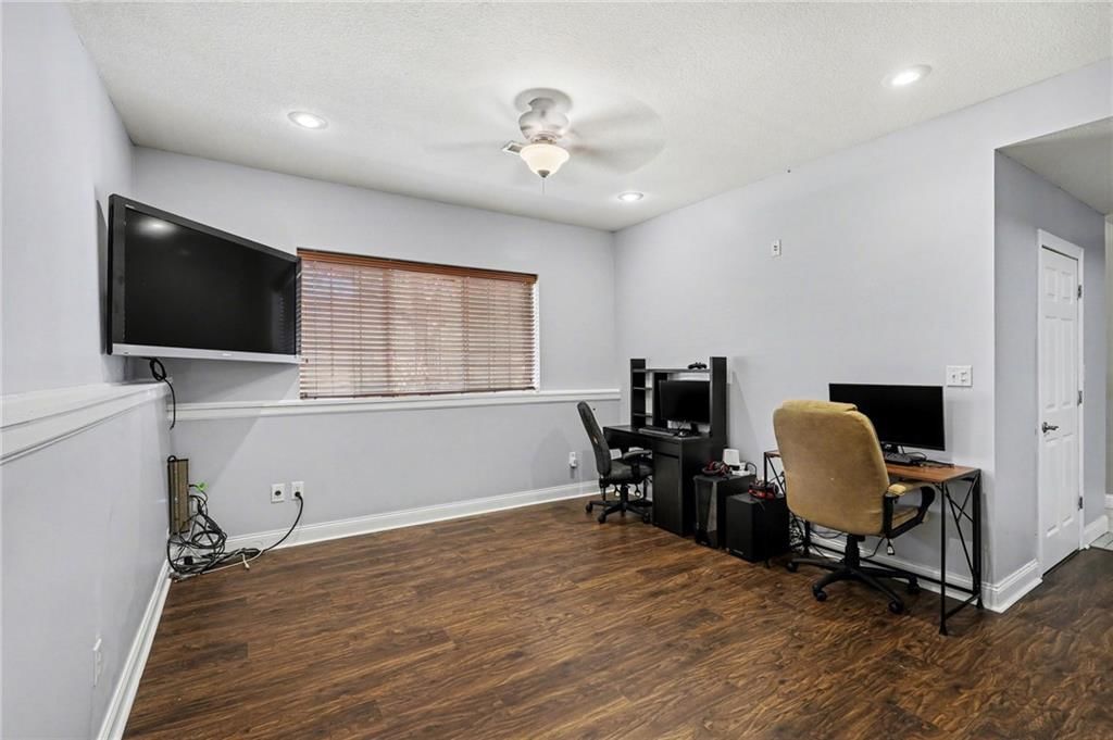 13720 W 83rd Street — photo 22