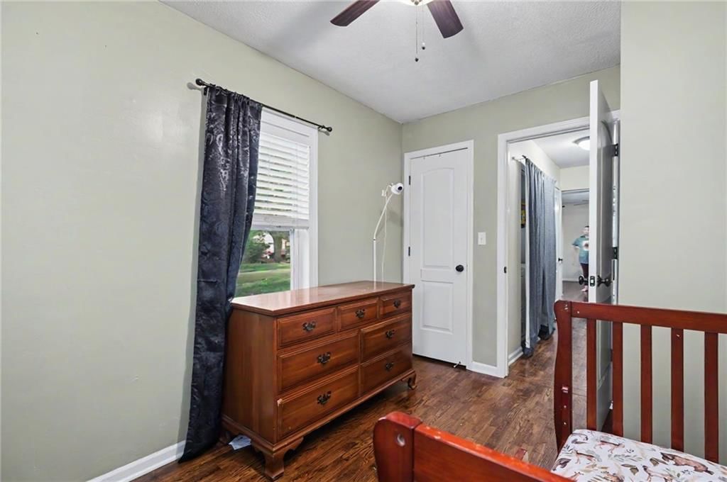 410 S Jefferson Street — photo 16
