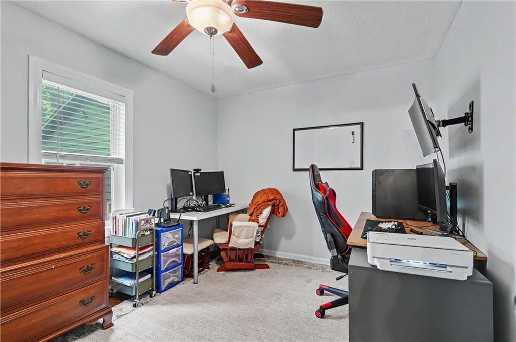 410 S Jefferson Street — photo 17