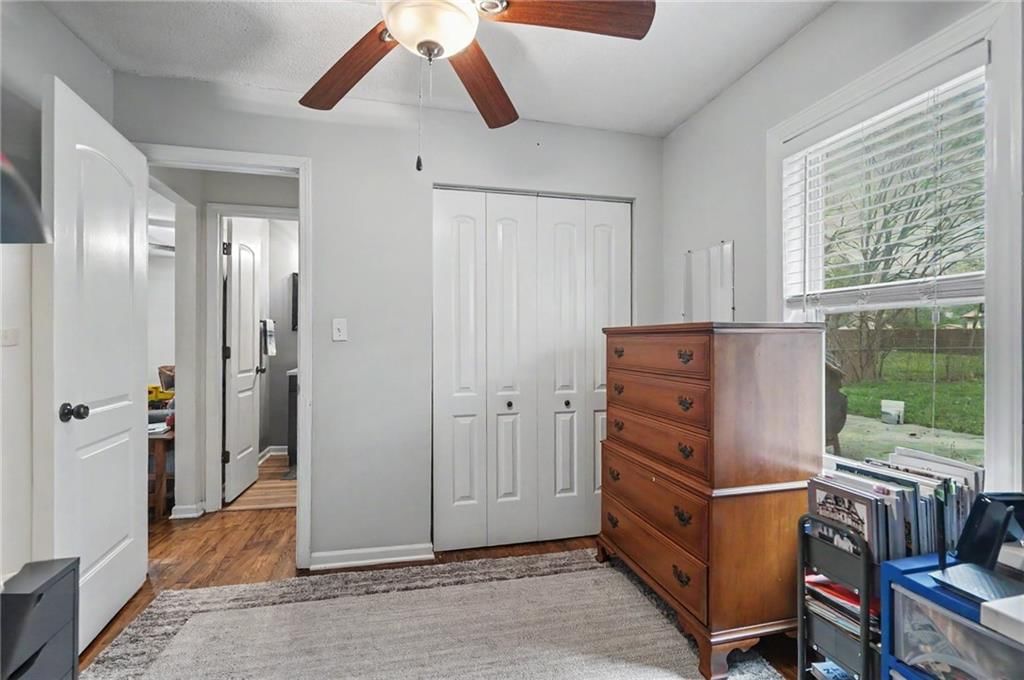 410 S Jefferson Street — photo 18