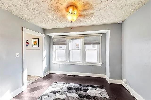 4028 E 68th Terrace — photo 10