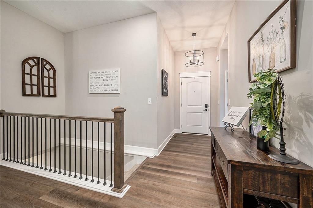 208 S MARIMACK Court — photo 5